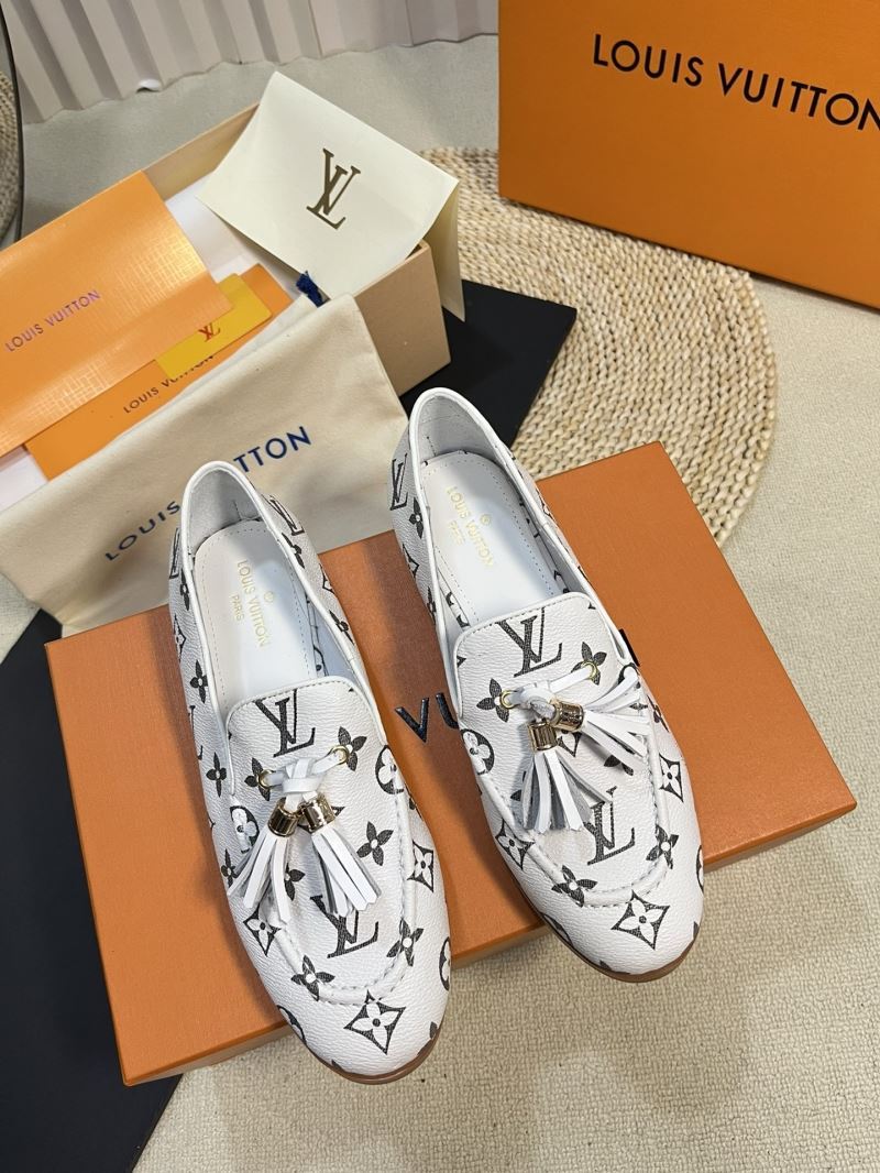 Louis Vuitton Low Shoes